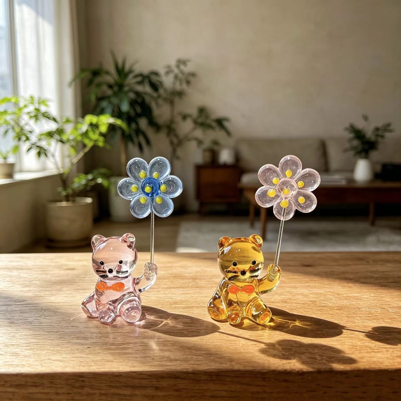 Paper Weight Crystal - Japanese-Style Glass Kitten Paperweight with Flower